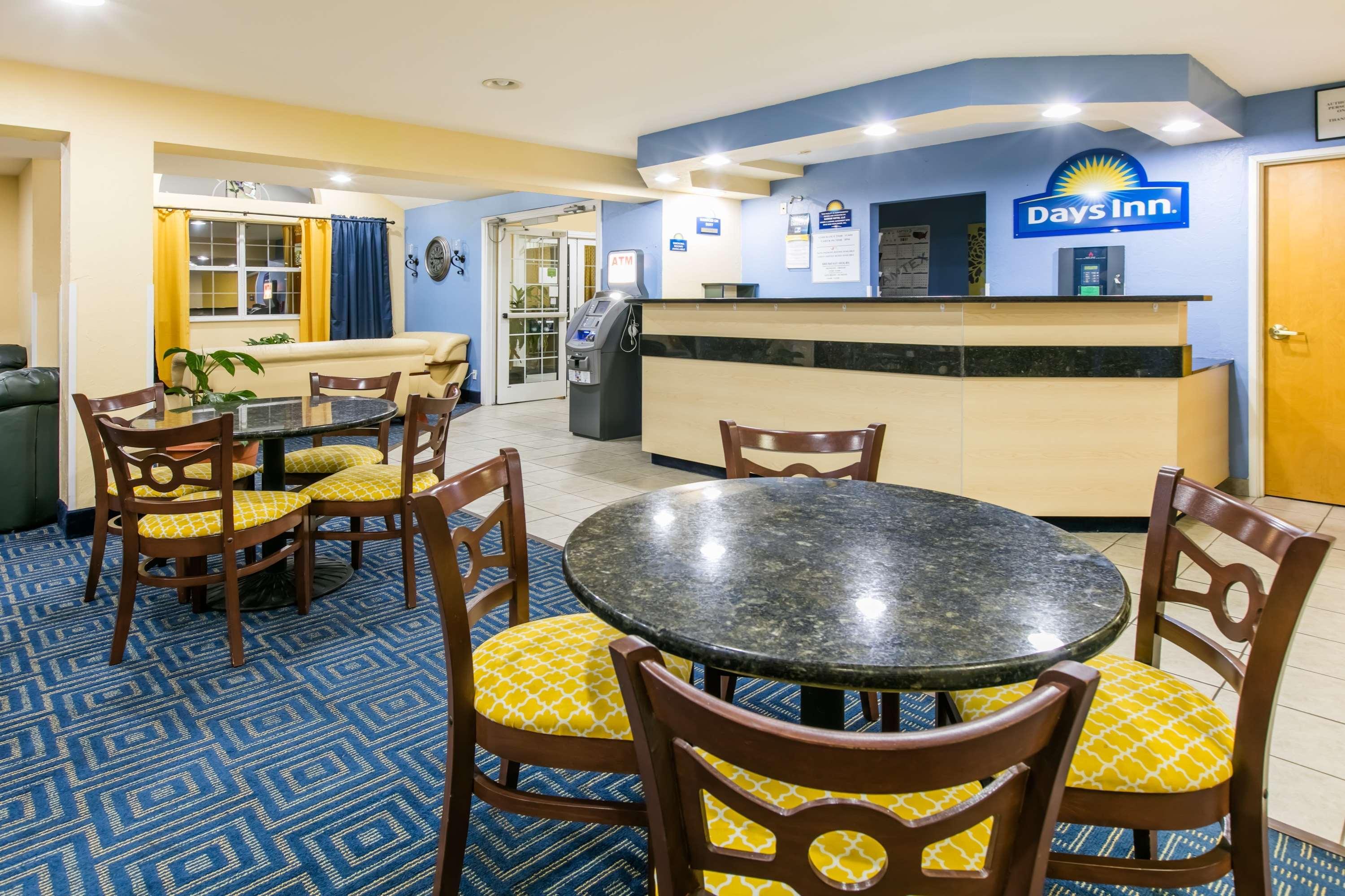 Pryor Creek Days Inn מראה חיצוני תמונה
