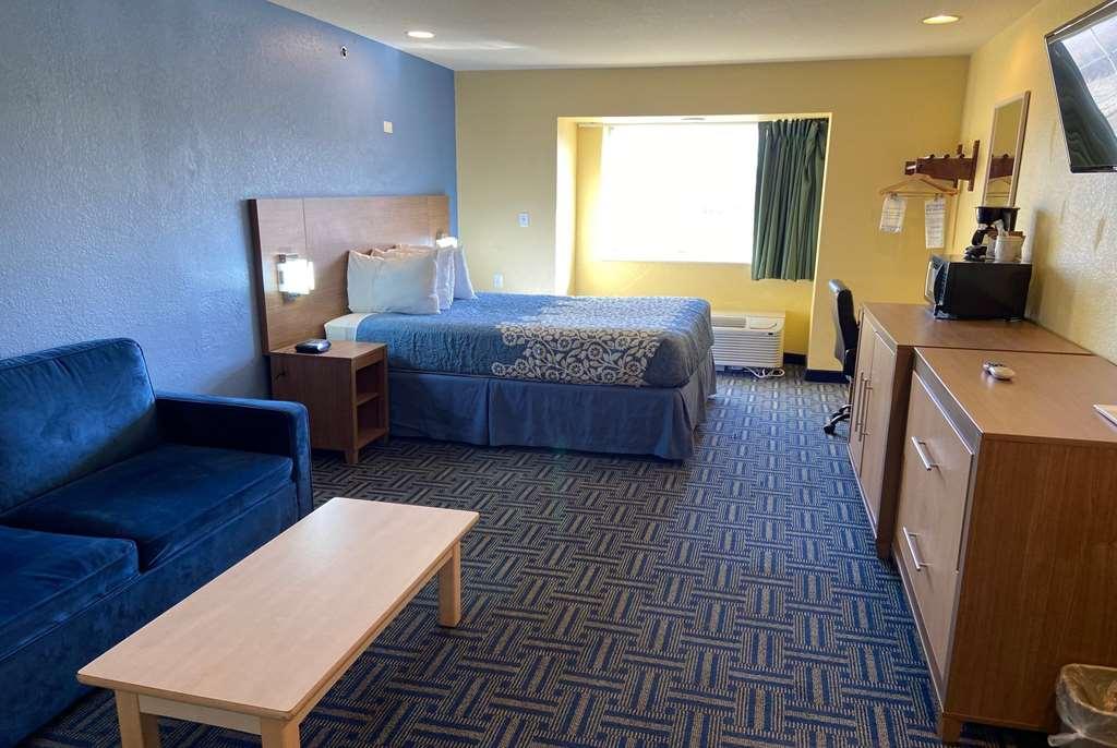 Pryor Creek Days Inn חדר תמונה